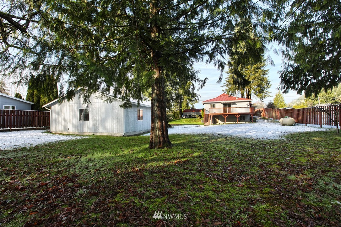 1750 Lake Samish Road Bellingham, WA 98229 - Photo 23 of 24 Gallery Image 23