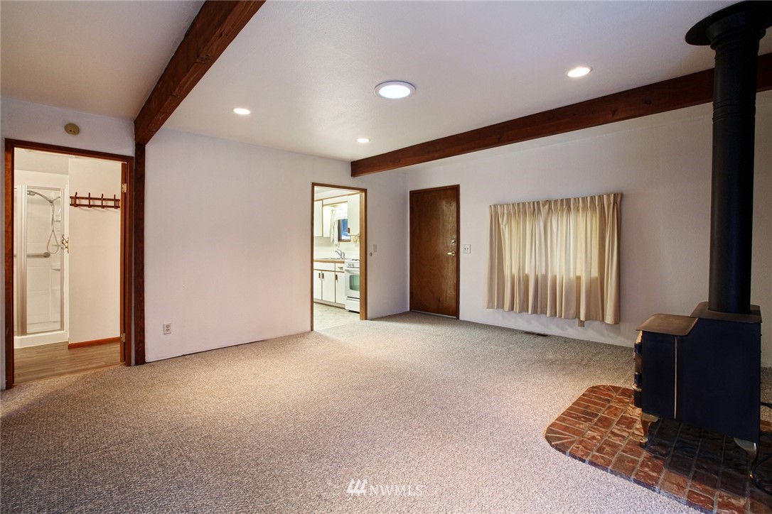 1750 Lake Samish Road Bellingham, WA 98229 - Photo 8 of 24 Gallery Image 8