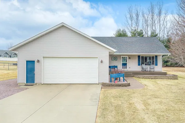 $379,900 | 518 Midway Drive, Reedsburg, WI 53959