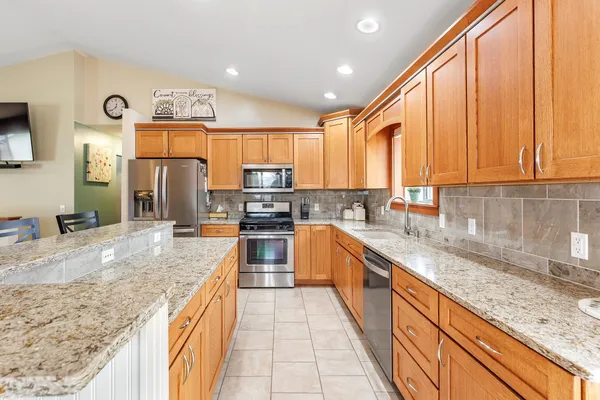 $379,900 | 518 Midway Drive, Reedsburg, WI 53959