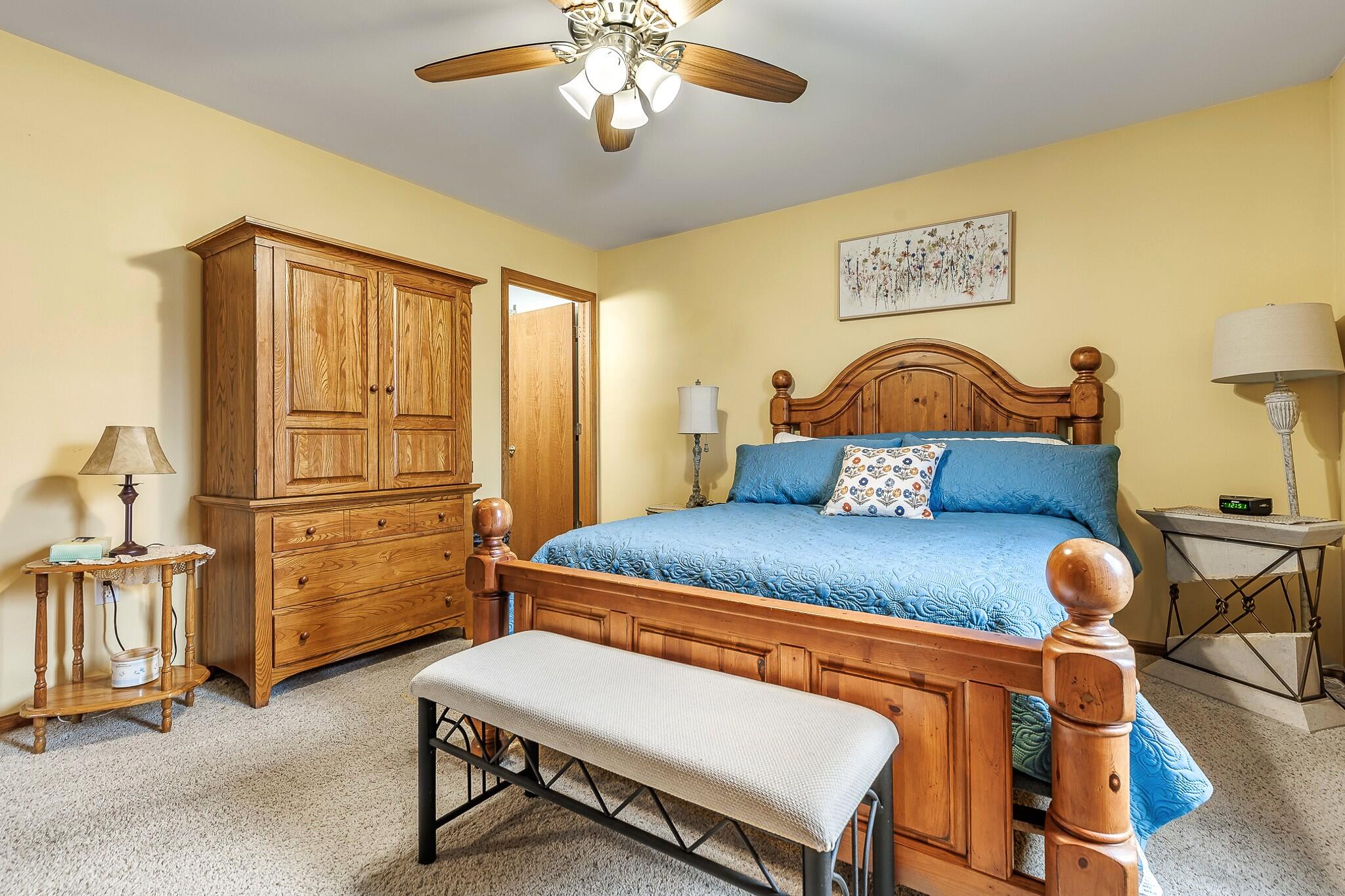 518 Midway Drive Reedsburg, WI 53959 - Photo 7 of 31 518 Midway-7