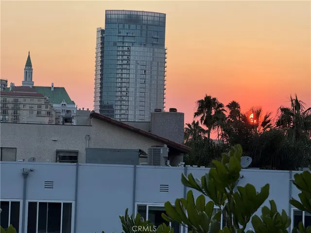 a view of parking area