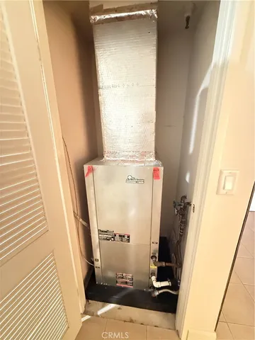 $849,000 | 1310 East Ocean Boulevard, Unit 407, Long Beach, CA 90802