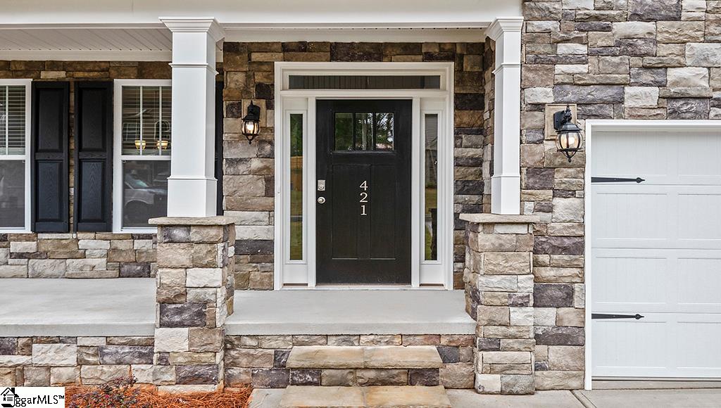 421 Wildflower Road Easley, SC 29642 - Photo 3 of 36