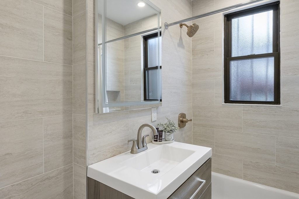 31 Bay State Road, Unit 4 Boston, MA 02215 - Photo 31 of 42