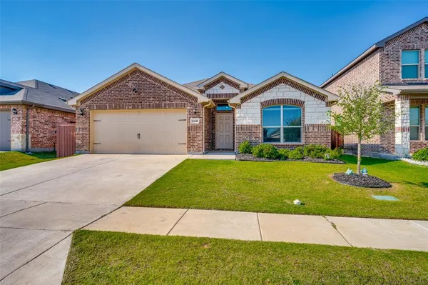 $365,000 | 11449 White River Drive, Aubrey, TX 76227