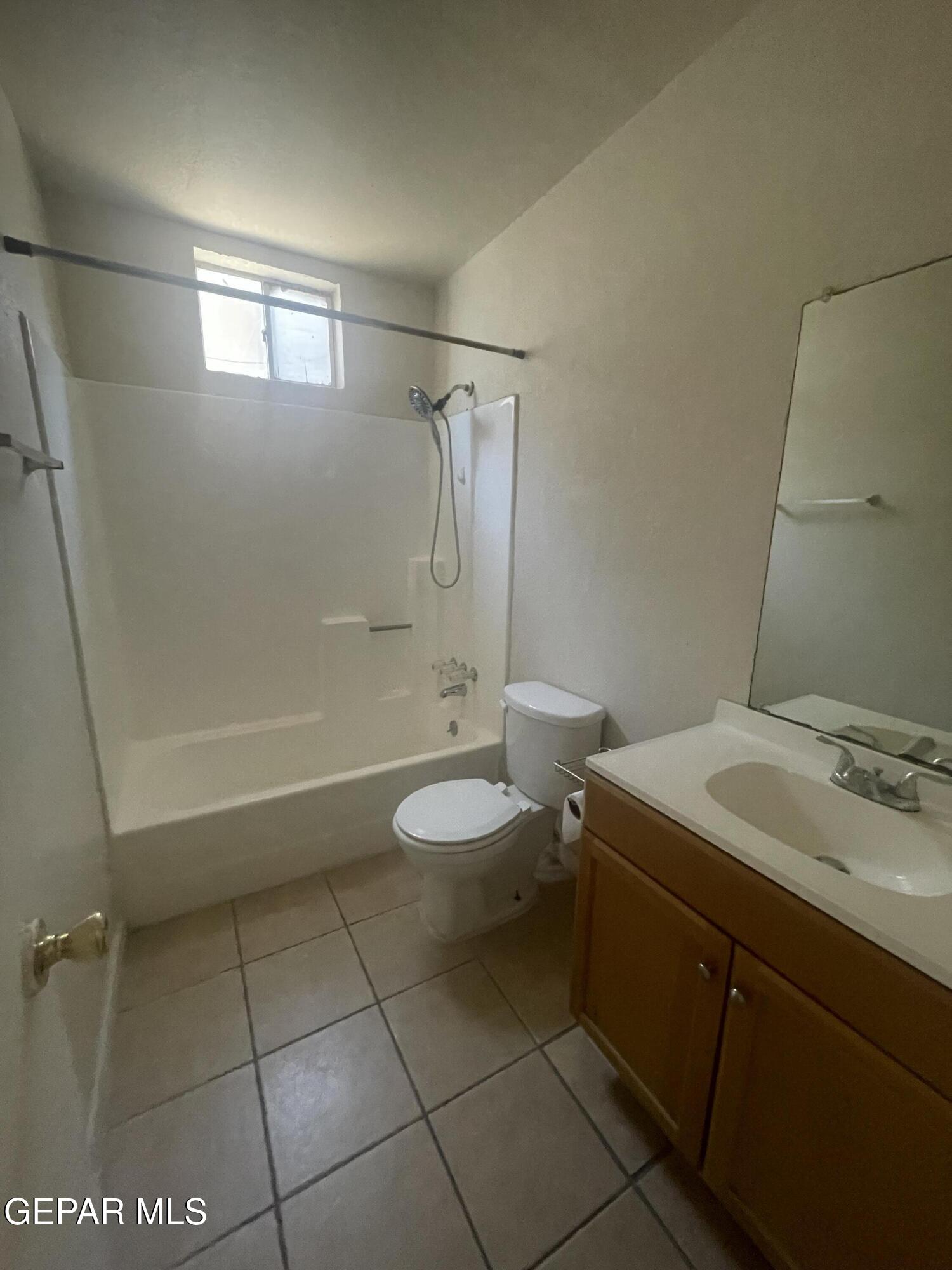 815 Silvestre Road El Paso, TX 79907 - Photo 12 of 16 IMG_8221