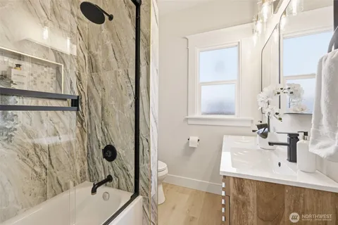 $649,950 | 1315 South L Street, Tacoma, WA 98405