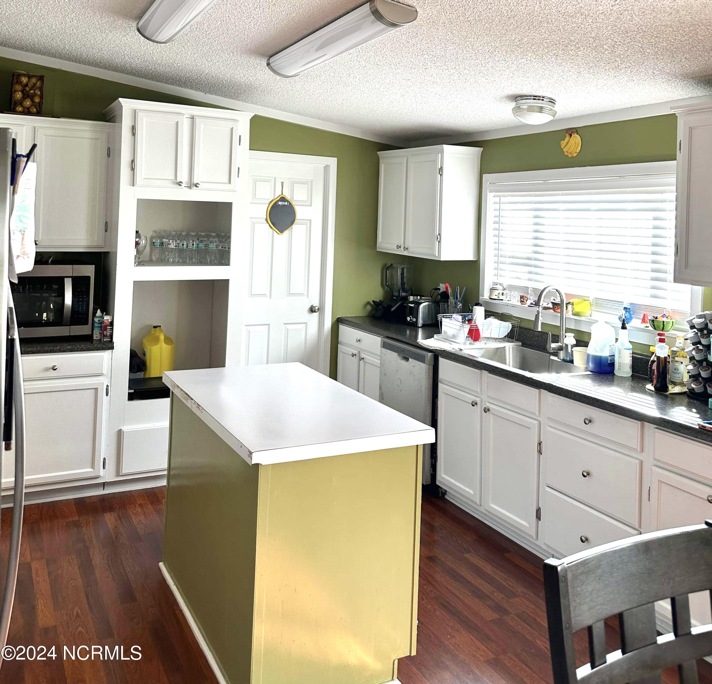 227 Lewis Lee Road Albertson, NC 28508 - Photo 6 of 10 IMG_2569