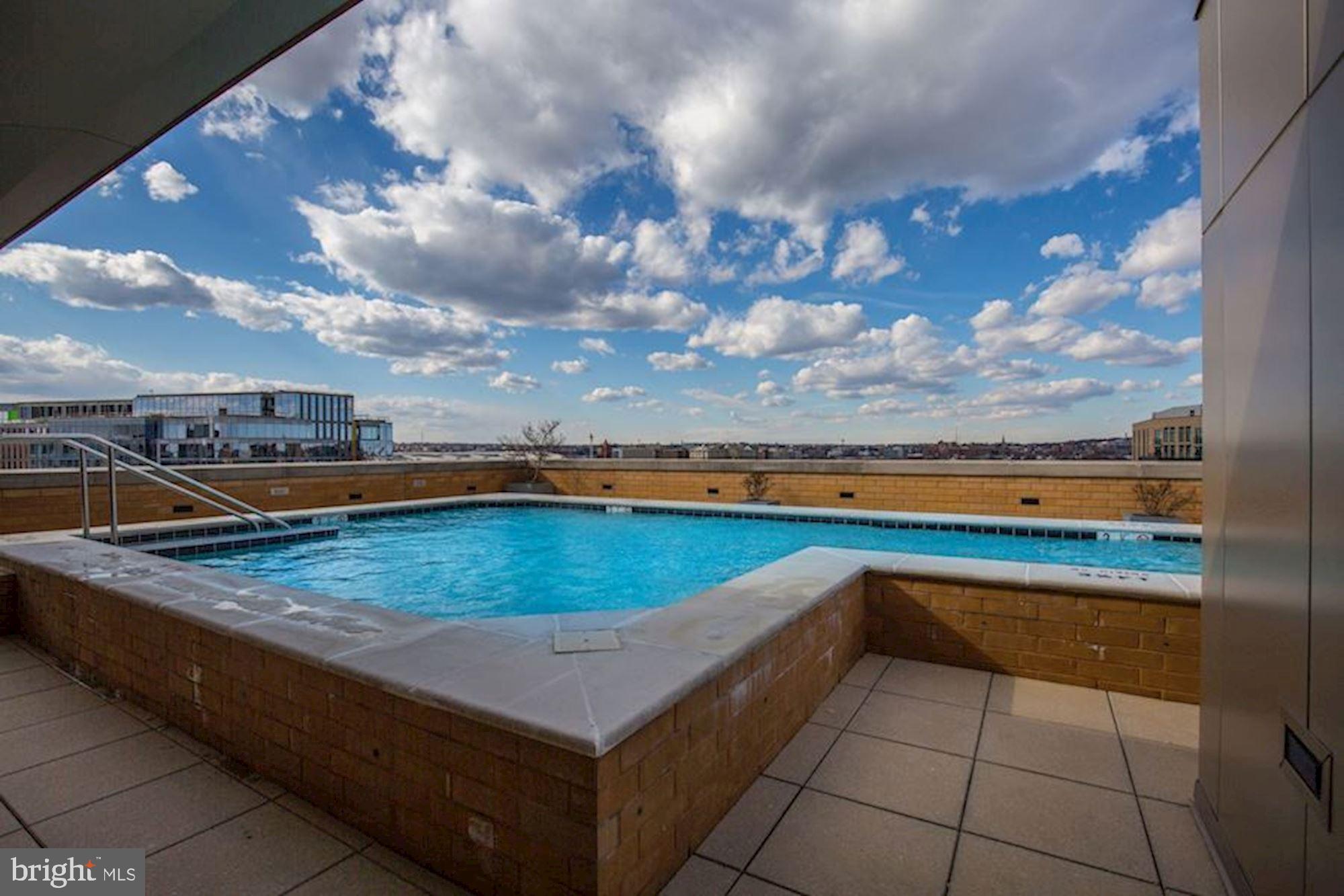 475 K Street Northwest, Unit 1105 Washington, DC 20001 - Photo 19 of 28 Roof swimming pool