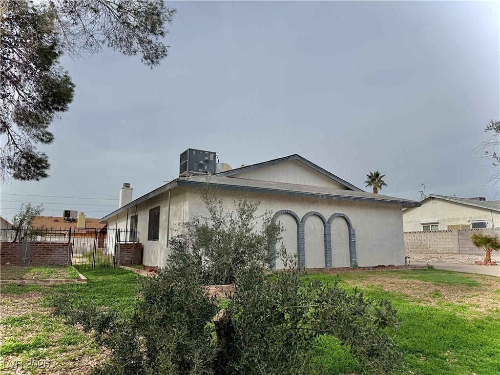 723 Straight Street Las Vegas, NV 89110 - Photo 3 of 54