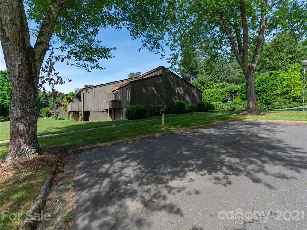 894 Weston Road, Unit 8 Arden, NC 28704 - Photo 22 of 36 Gallery Image 22