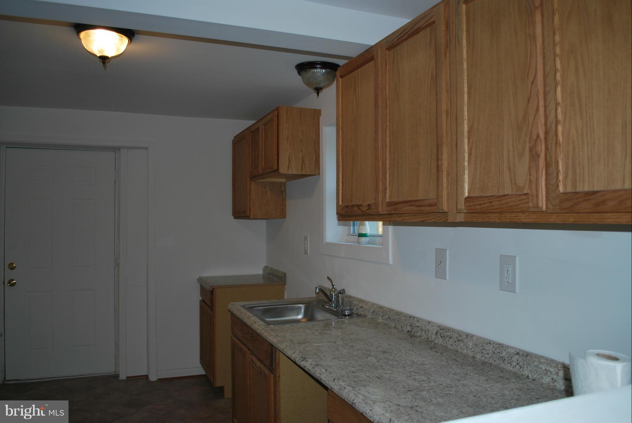 5500 Stuckey Road Indian Head, MD 20640 - Photo 11 of 21 Kitchen