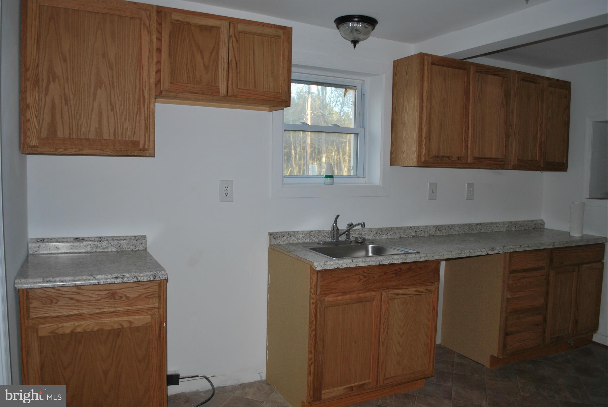 5500 Stuckey Road Indian Head, MD 20640 - Photo 8 of 21 Kitchen