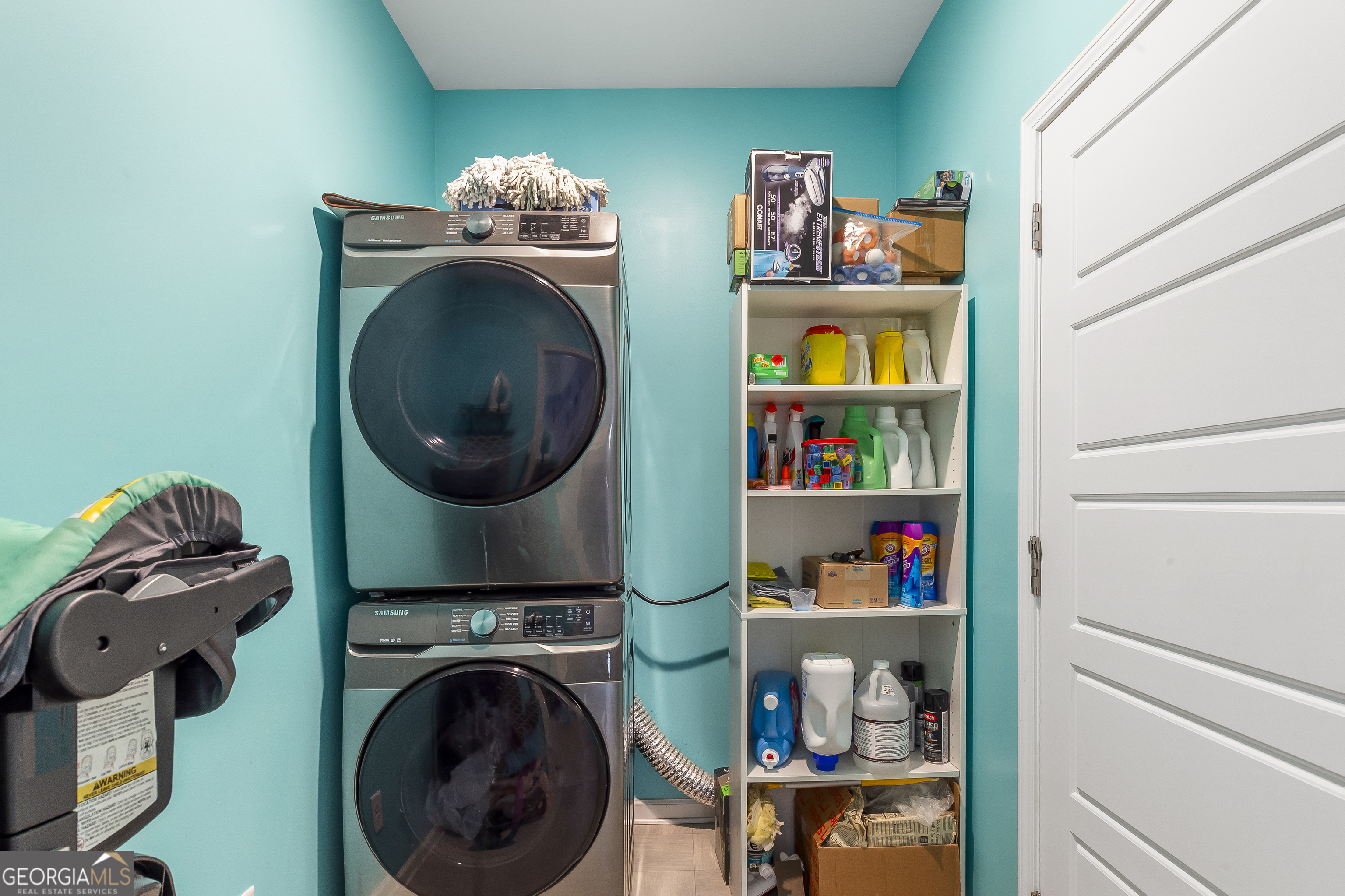 370 Springwater Way Bremen, GA 30110 - Photo 27 of 32 a utility room with dryer and washer