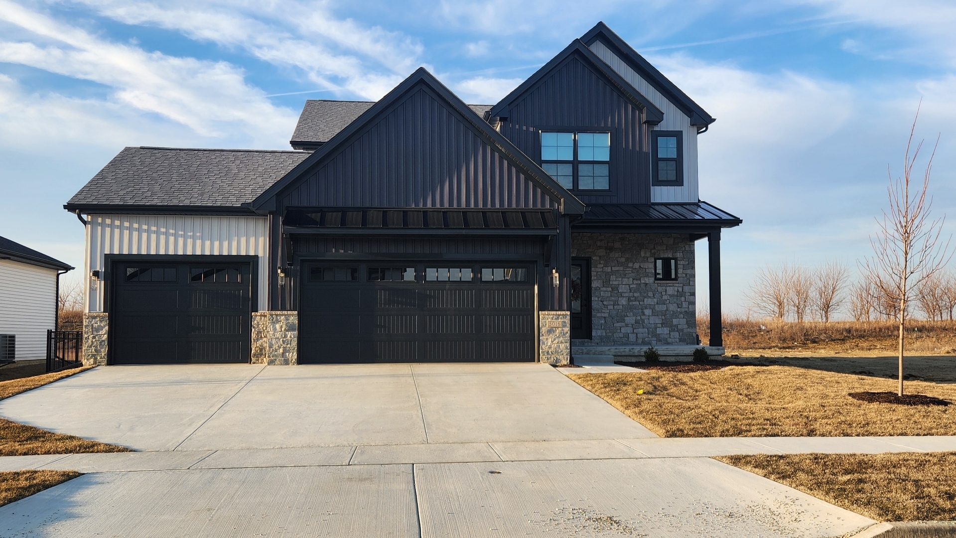 1005 Mount Carmel Road Bloomington, IL 61705 - Photo 1 of 32 Gallery Image 1