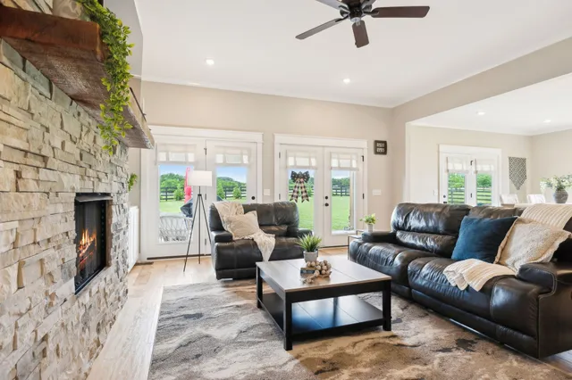 $824,900 | 11769 Milton Street, Milton, TN 37118