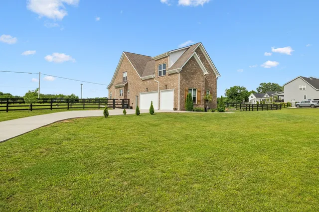 $824,900 | 11769 Milton Street, Milton, TN 37118