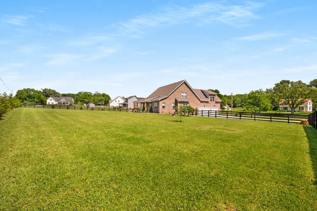 $824,900 | 11769 Milton Street, Milton, TN 37118