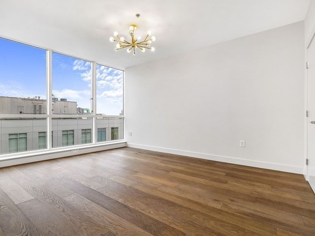 $1,325,000 | 234 Causeway Street, Unit 1205, Boston, MA 02114