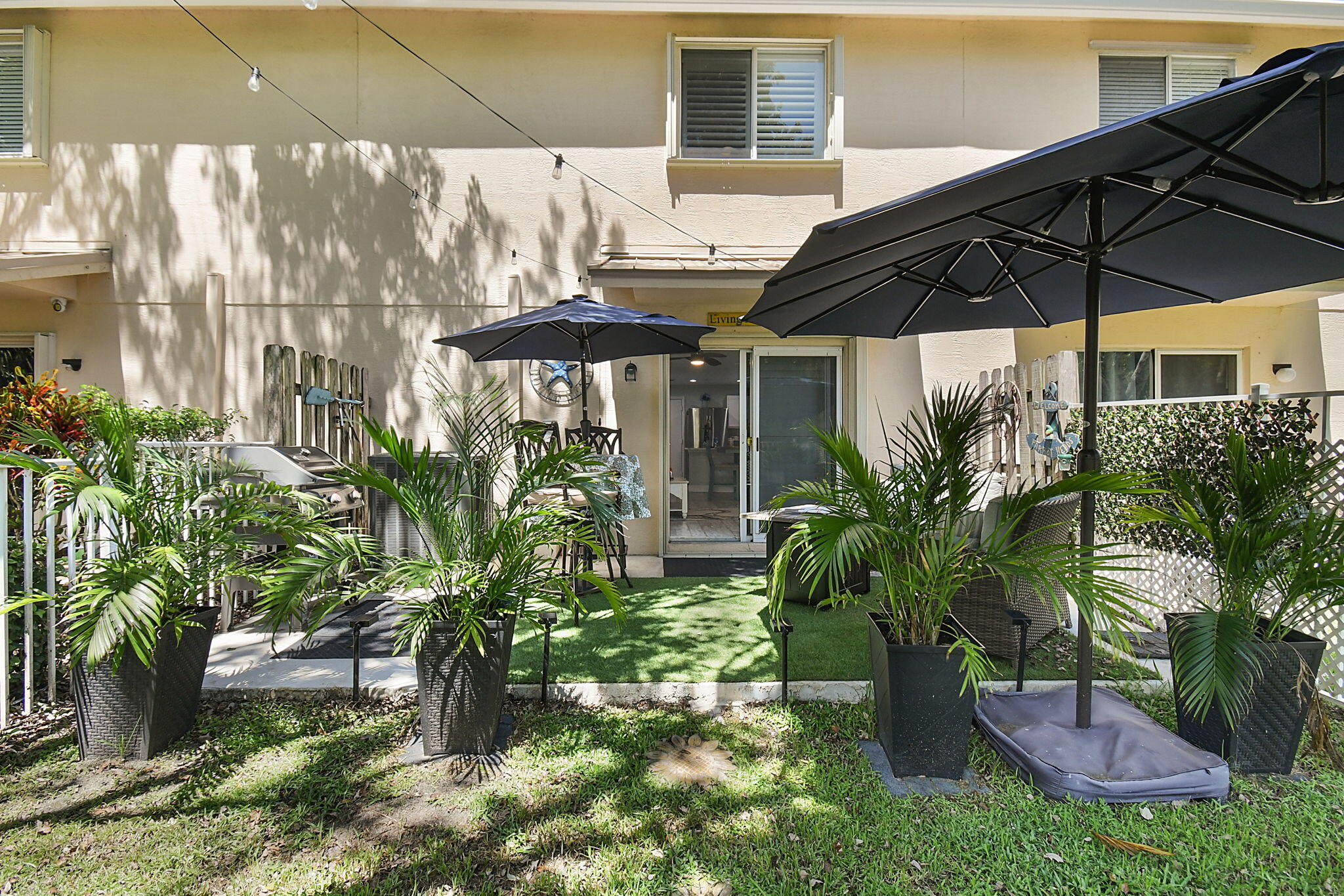 5355 Southeast Mitchell Lane Stuart, FL 34997 - Photo 20 of 29 16-web-or-mls-500_7681