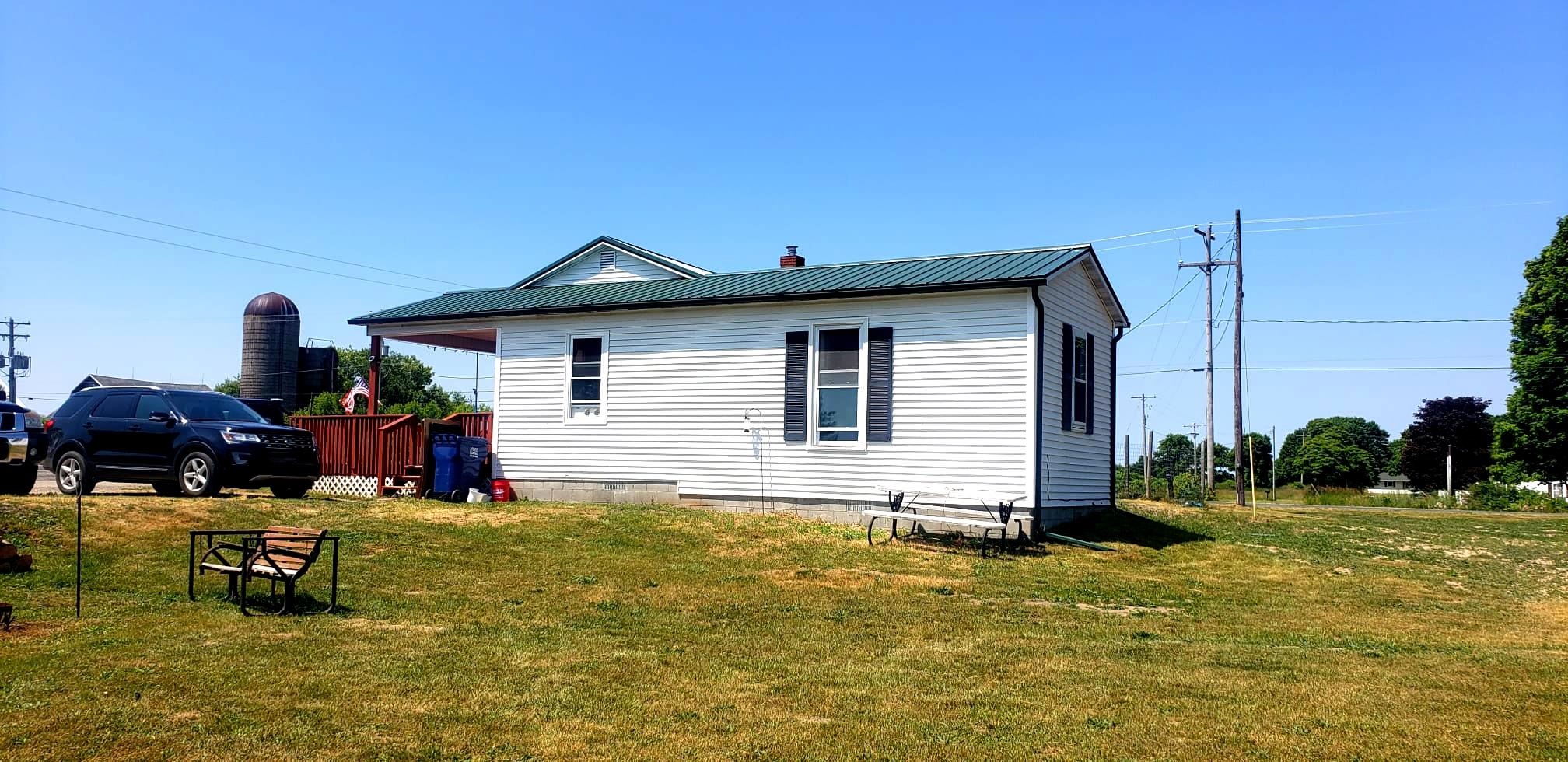 11270 North Wyman Road Blanchard, MI 49310 - Photo 2 of 44