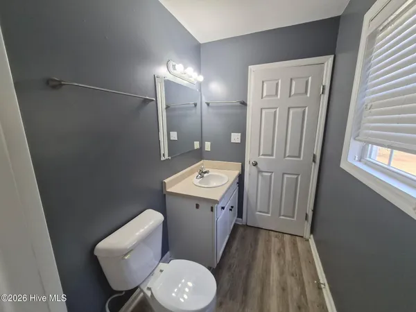 $1,800 | 305 Rack Lane, Hubert, NC 28539