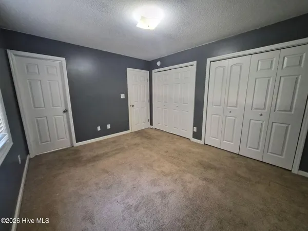 $1,800 | 305 Rack Lane, Hubert, NC 28539