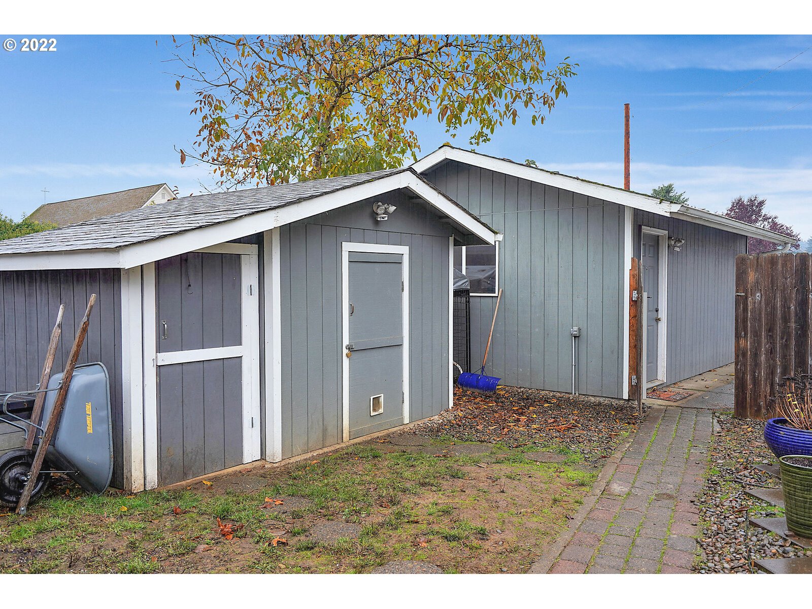 925 Southwest Hayter Street Dallas, OR 97338 - Photo 28 of 32 Gallery Image 28