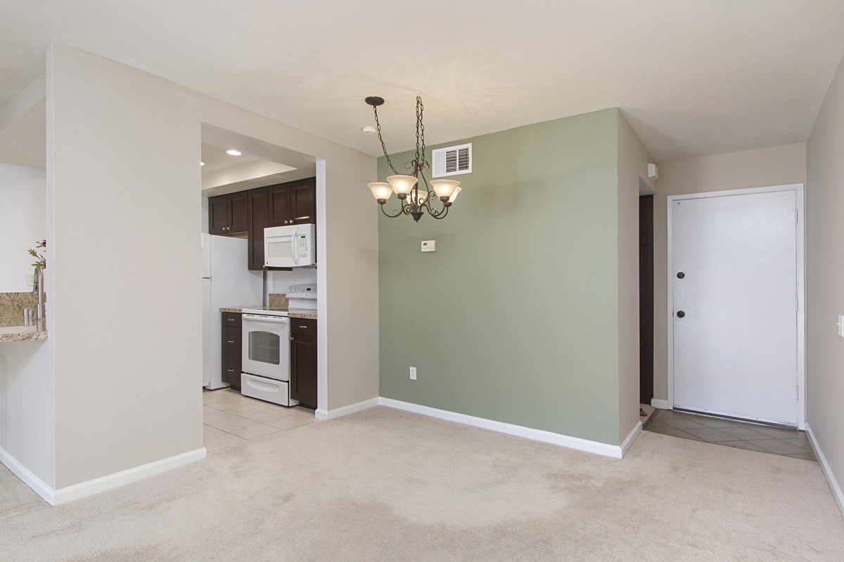 5989 Rancho Mission Road, Unit 202 San Diego, CA 92108 - Photo 2 of 13