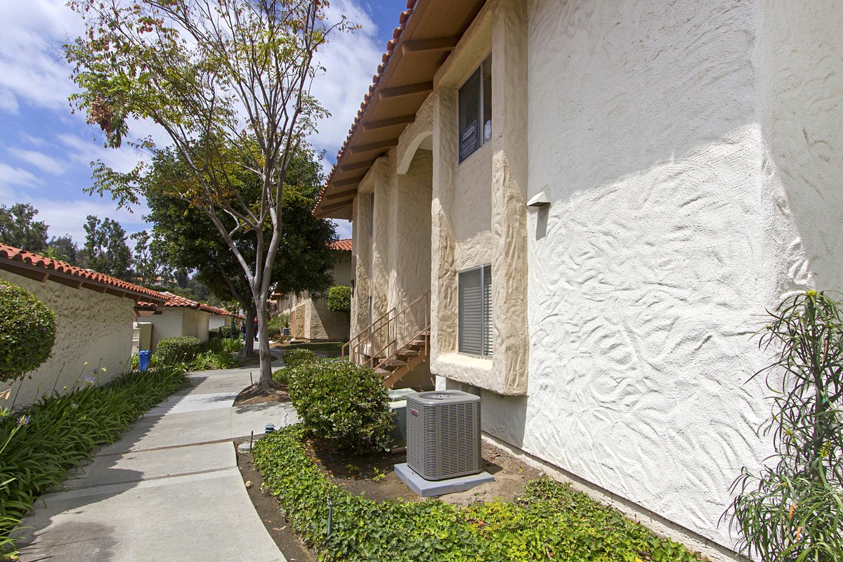 5989 Rancho Mission Road, Unit 202 San Diego, CA 92108 - Photo 13 of 13