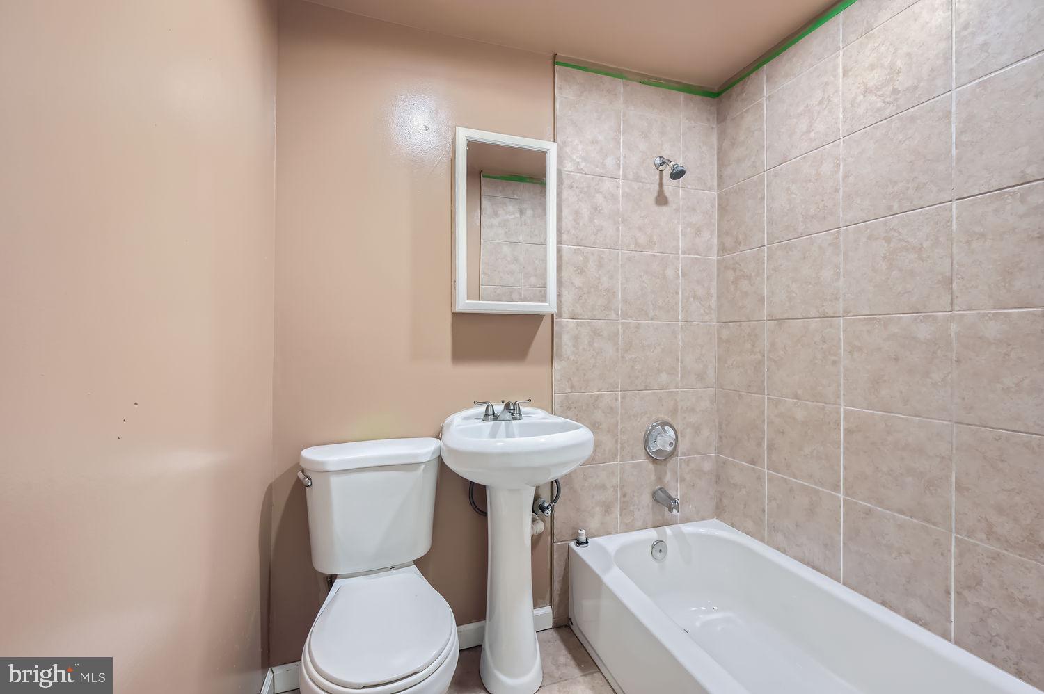 4015 Hilton Road Baltimore, MD 21215 - Photo 12 of 27