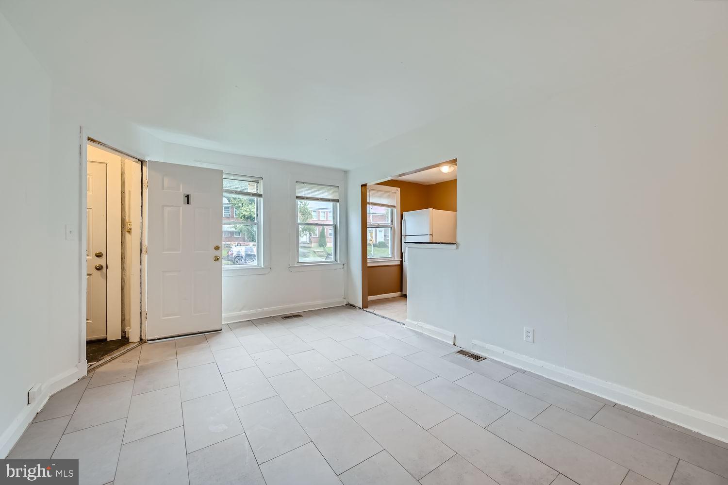 4015 Hilton Road Baltimore, MD 21215 - Photo 7 of 27