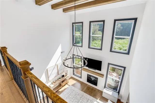 $950,000 | 520 Walden Glen Lane, Alpharetta, GA 30004