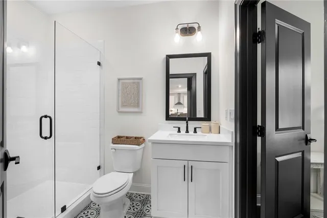 $950,000 | 520 Walden Glen Lane, Alpharetta, GA 30004