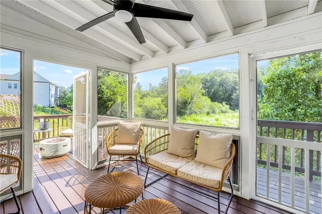 $950,000 | 520 Walden Glen Lane, Alpharetta, GA 30004