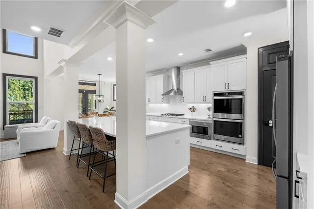 $950,000 | 520 Walden Glen Lane, Alpharetta, GA 30004