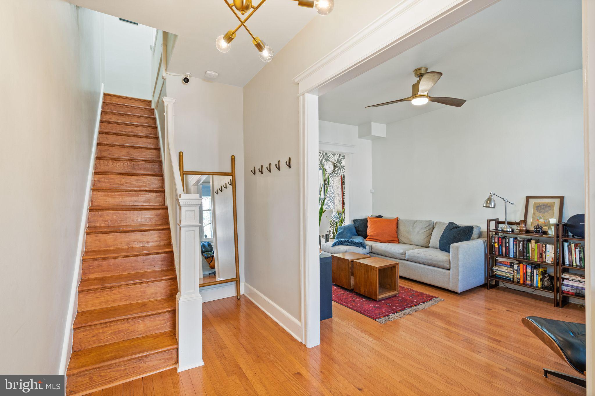 910 10th Street Northeast Washington, DC 20002 - Photo 3 of 27 Gallery Image 3