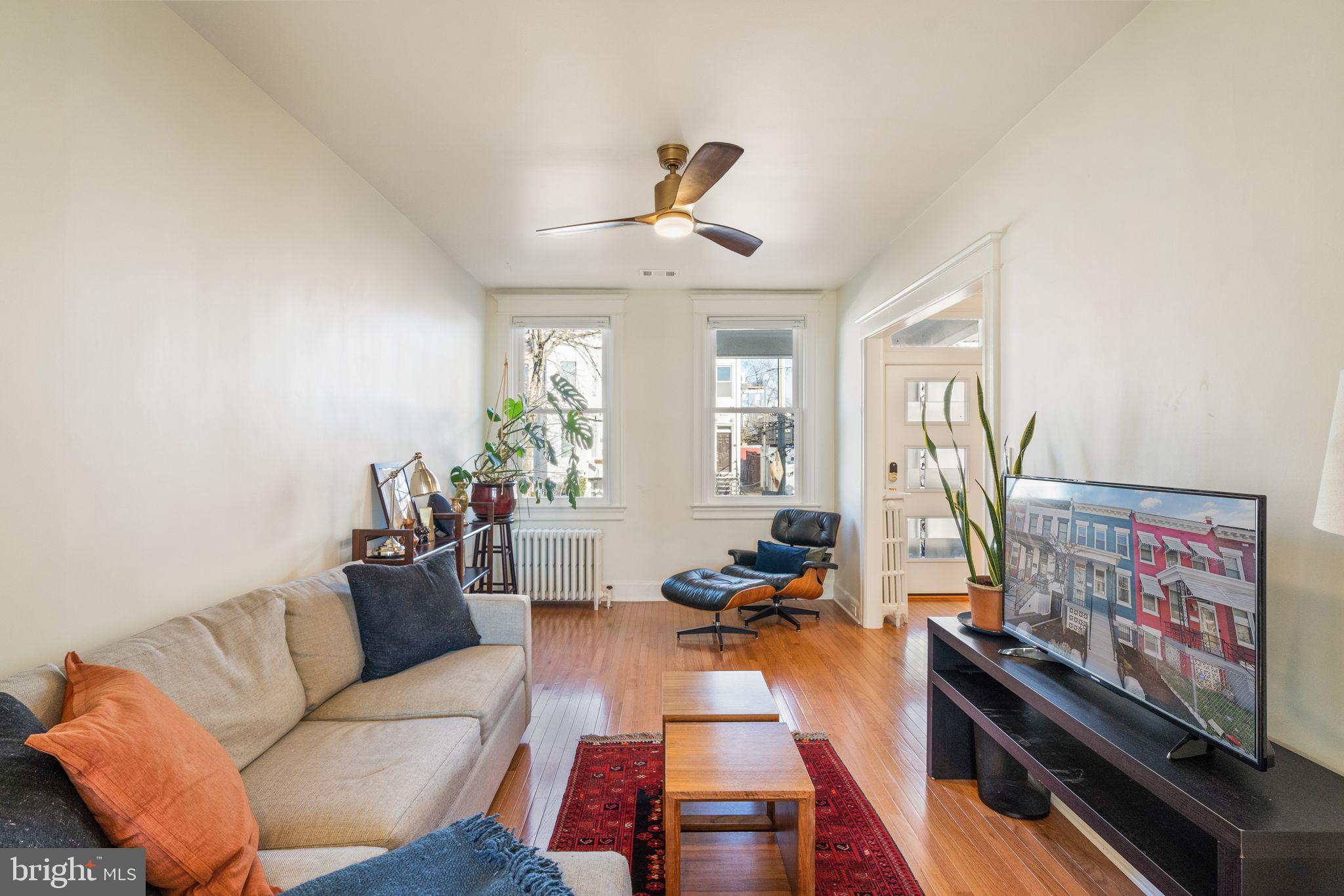 910 10th Street Northeast Washington, DC 20002 - Photo 6 of 27 Gallery Image 6