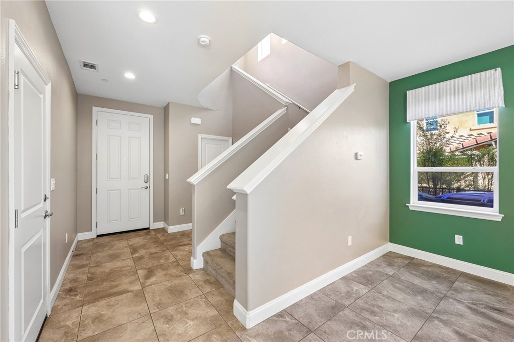 5628 Aidan Way Santa Maria, CA 93455 - Photo 2 of 33