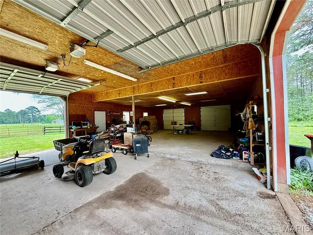 $280,000 | 19755 Wildwood Drive, Raymondville, MO 65555