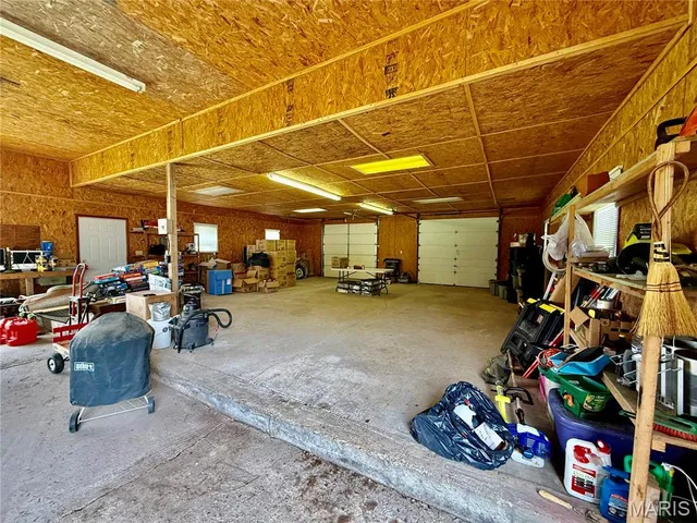 $280,000 | 19755 Wildwood Drive, Raymondville, MO 65555