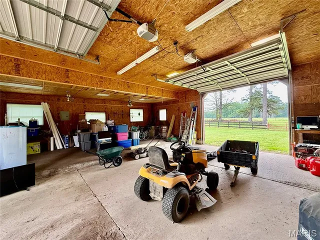 $280,000 | 19755 Wildwood Drive, Raymondville, MO 65555