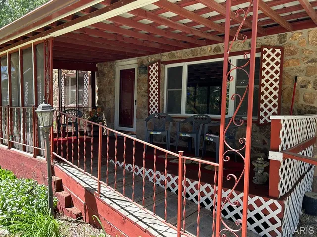 $280,000 | 19755 Wildwood Drive, Raymondville, MO 65555