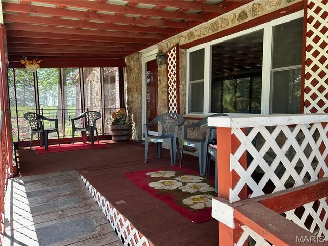 $280,000 | 19755 Wildwood Drive, Raymondville, MO 65555