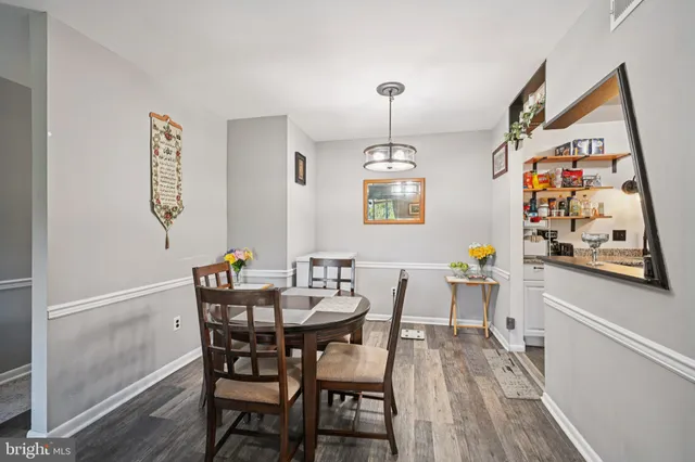 $179,900 | 5426 Valley Green Drive, Wilmington, DE 19808