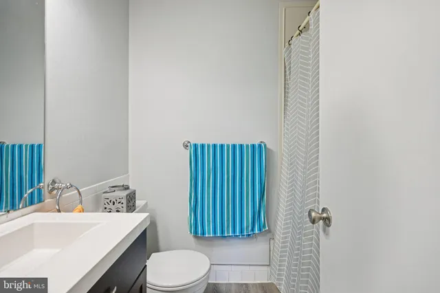 $179,900 | 5426 Valley Green Drive, Wilmington, DE 19808