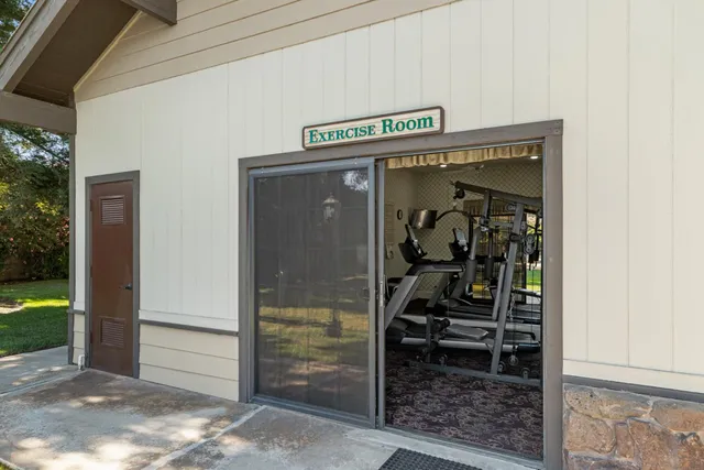 $129,900 | 1500 Held Drive, Unit 79, Modesto, CA 95355