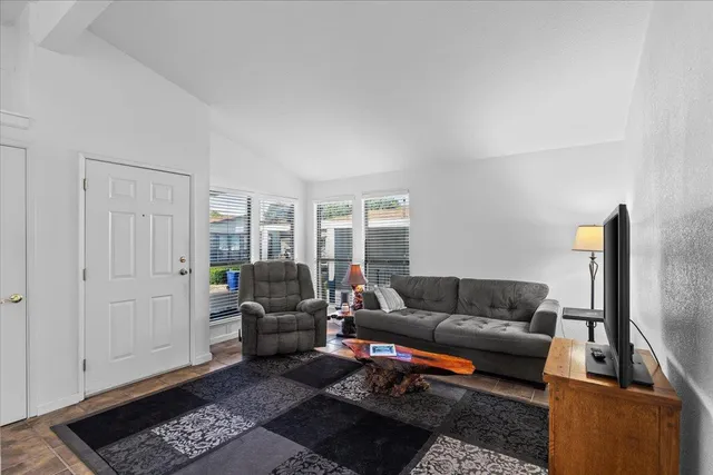 $129,900 | 1500 Held Drive, Unit 79, Modesto, CA 95355