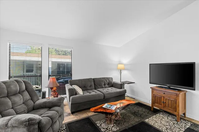 $129,900 | 1500 Held Drive, Unit 79, Modesto, CA 95355